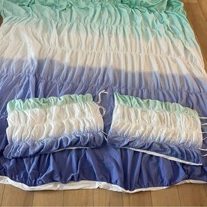 Pottery Barn Teen Gradient Blue Teal and White Ruffle Duvet Cover Bedding Set